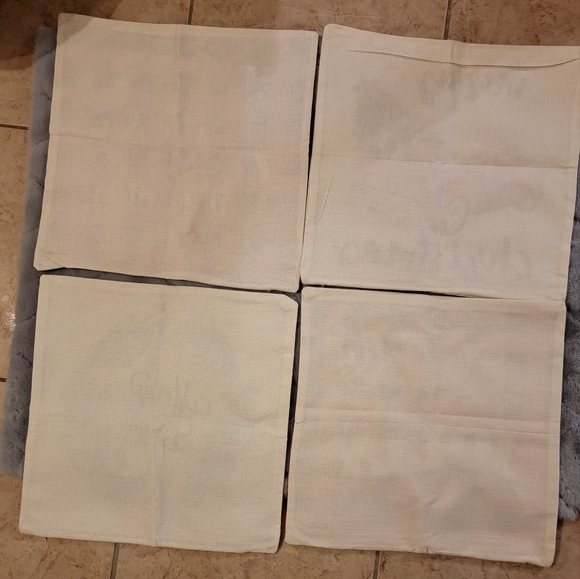 NWT SET OF 4 Christmas Decorations Pillow Covers 18x18 - Picture 6 of 12